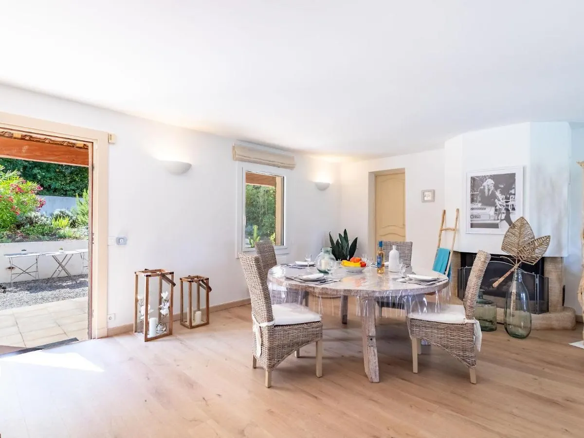 קוגולין Villa Aurval By Interhome 0*,